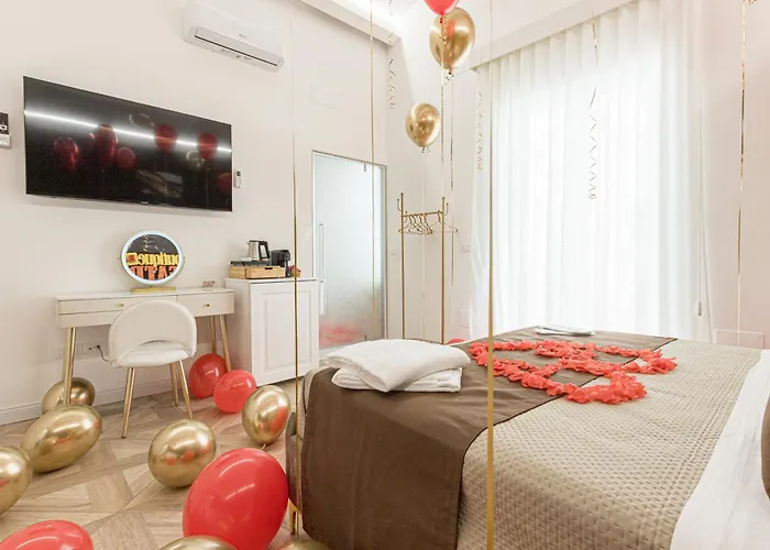 לינה וארוחת בוקר Boutique Teatro 4*